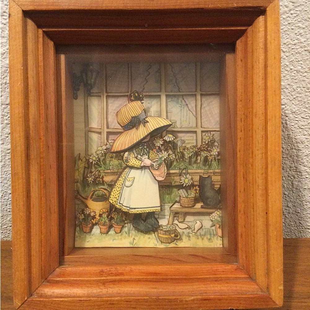Vintage 3D Hollie Hobby Shadow Box